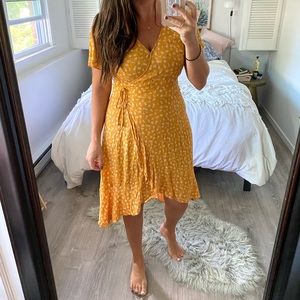 ‼️SOLD‼️Yellow floral high low dress
